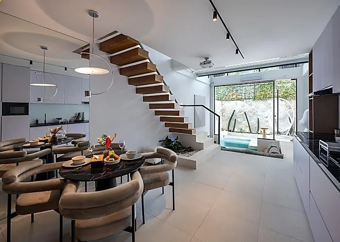 Alex Complex N2 Canggu